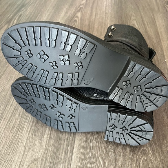 Oker Women’s Black Lined Combat Style Boots Size 8 - Picture 2 of 4